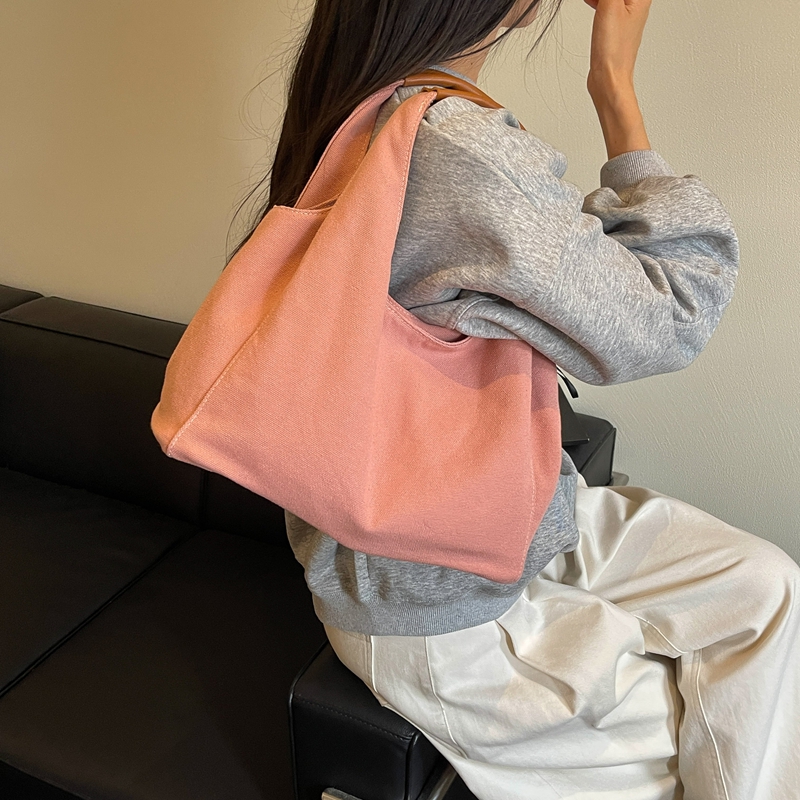MOODS Hochwertige Schultertasc – Women'S Fashion Boutique Bewertung und Preis