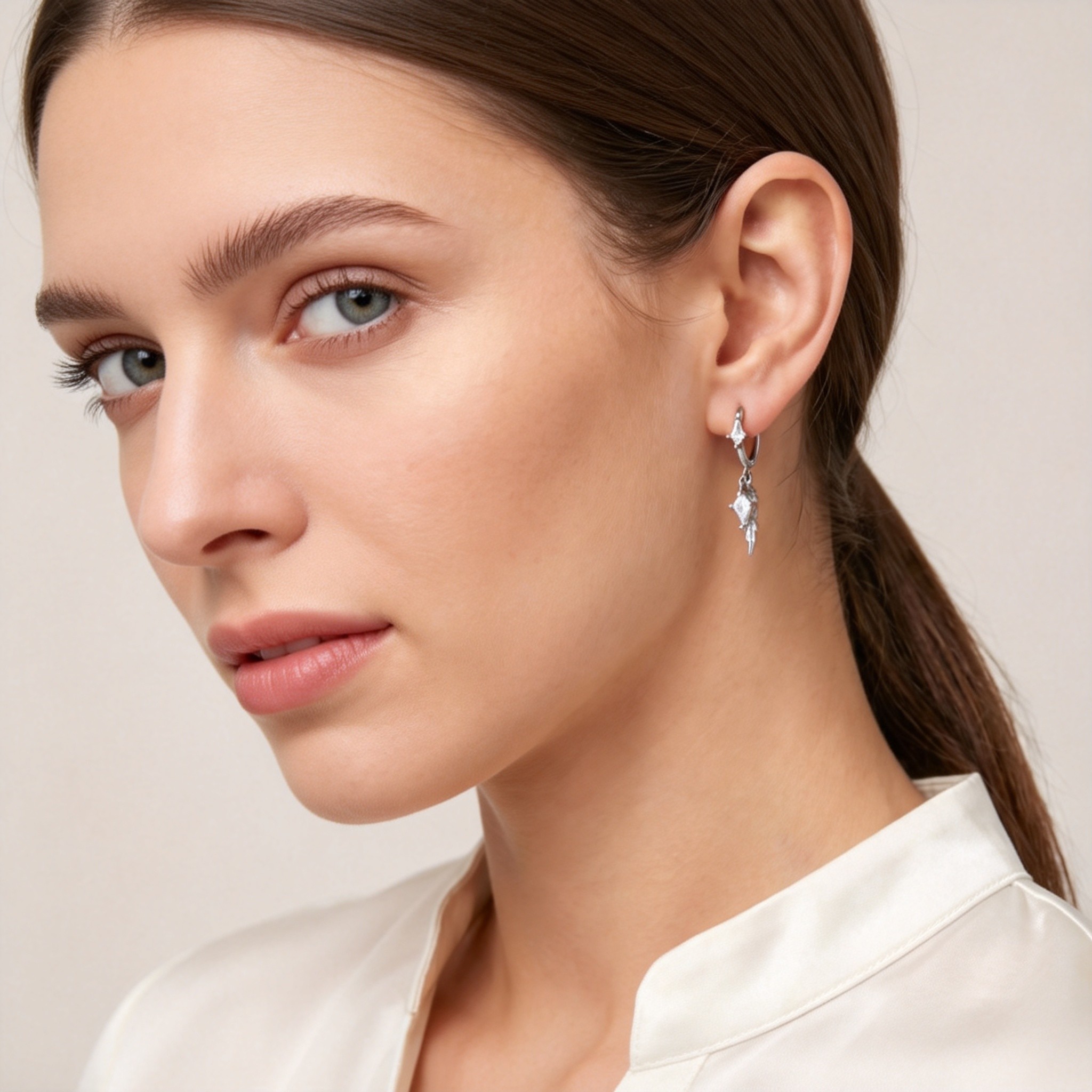 Flügel-Rhombus CZ Hänge-Ohrrin – Women'S Fashion Edgy Bewertung und Preis