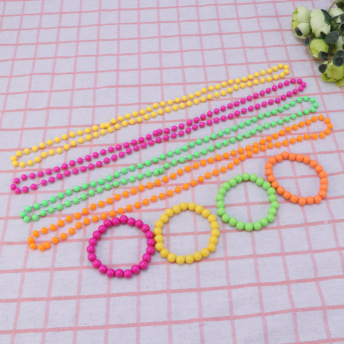 4-teilige Plastikperlenkette f – Women'S Fashion Of The 70S Bewertung und Preis
